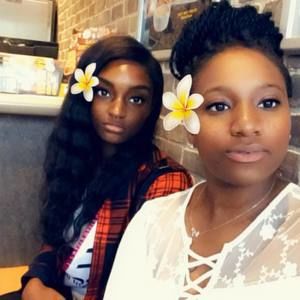 Meet your Posher, Shae